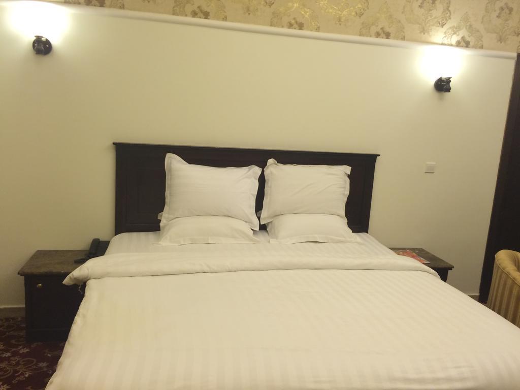 Al Denny Aparthotel Jeddah Exterior photo